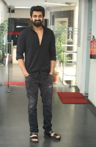 naga-shaurya-stills-2.jpg