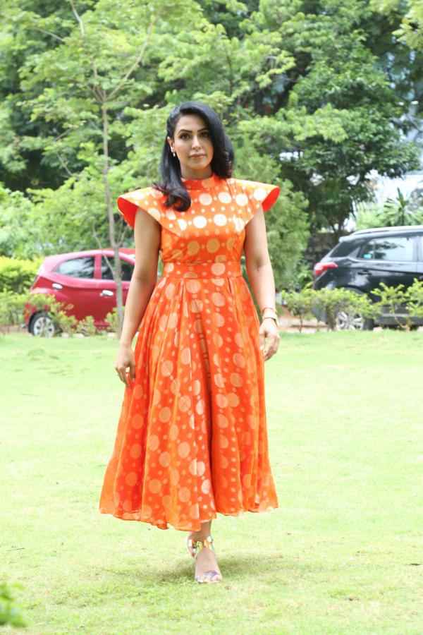 nandini-rai-stills-2-14.jpg