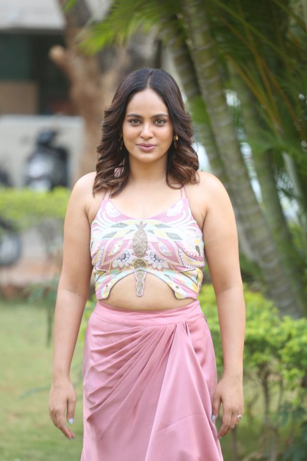 nanditha-swetha-stills-12.jpg