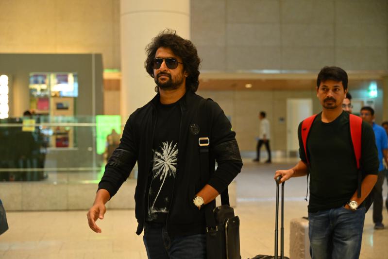 nani-in-mumbai-for-dasara-hindi-promotions-2.jpg