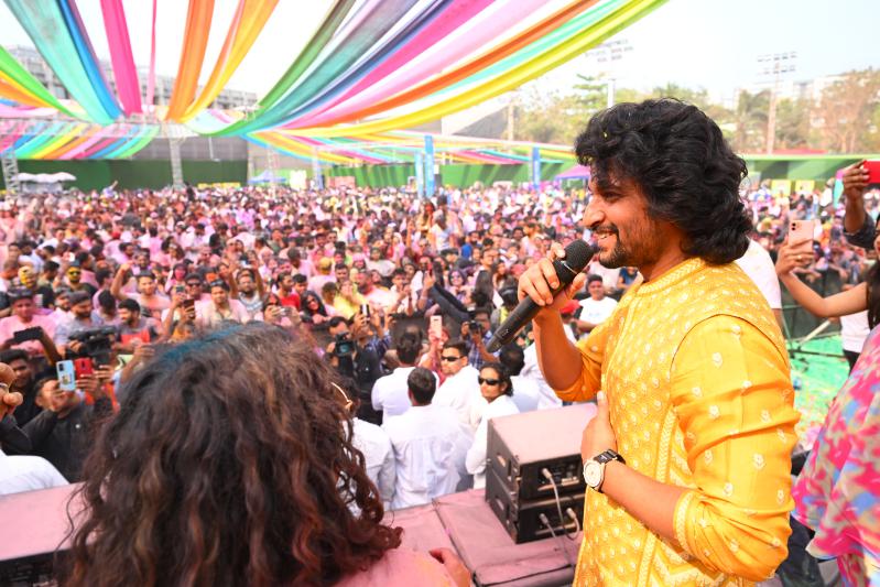 nani-in-mumbai-for-dasara-hindi-promotions-6.jpg
