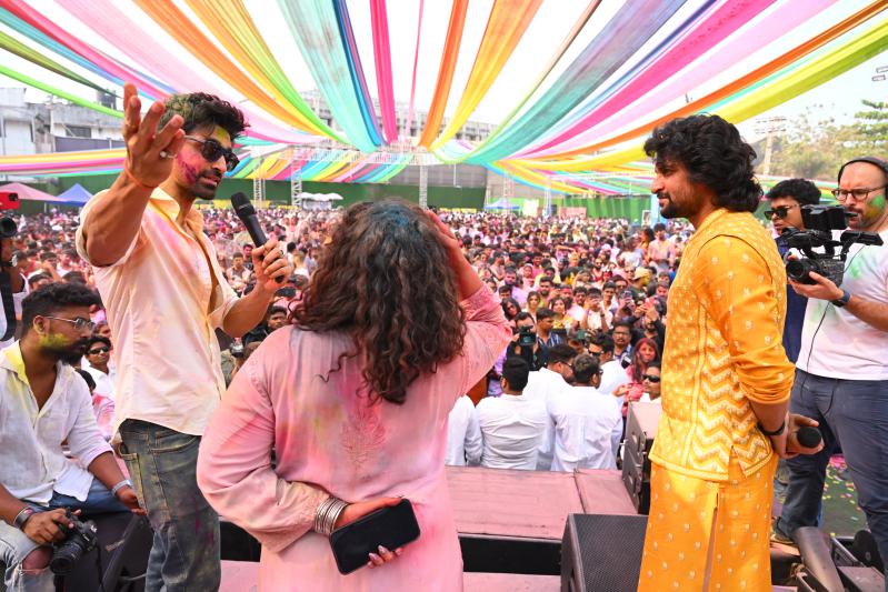 nani-in-mumbai-for-dasara-hindi-promotions-8.jpg