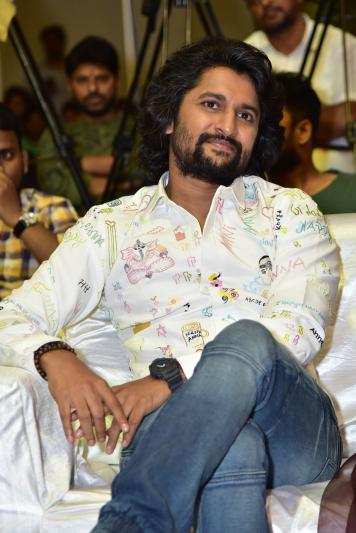 nani-stills-3-2.jpg