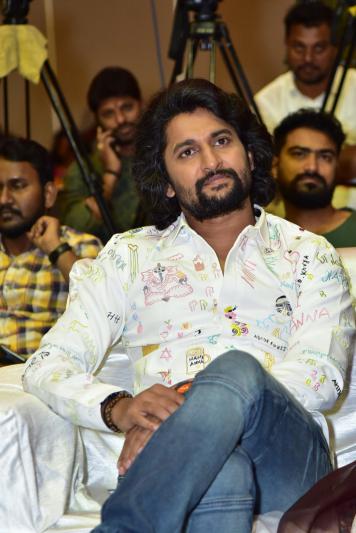 nani-stills-3-3.jpg