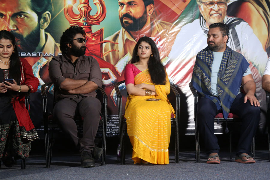 narakasura-movie-success-meet-11.jpg