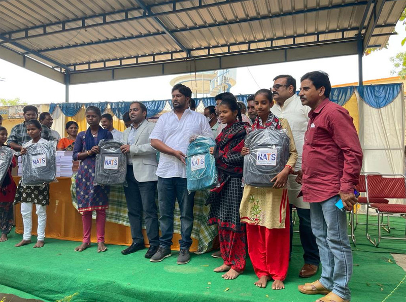 nats-backpack-distribution-in-nizamabad-dt-25-nov-2021-3.jpg