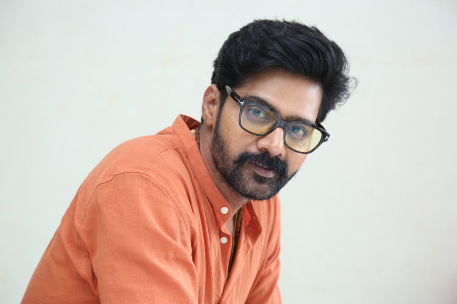naveen-chandra-interview-2.jpg