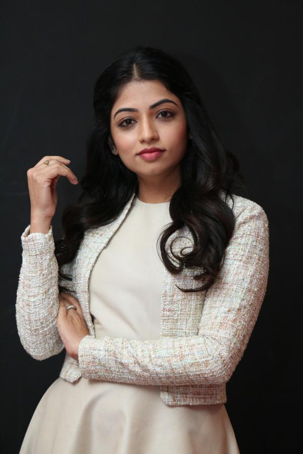 navya-swamy-stills-5.jpg