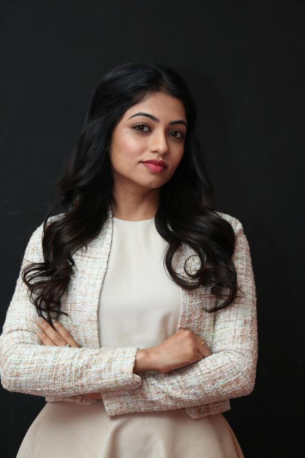 navya-swamy-stills-6.jpg