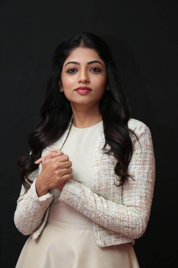 navya-swamy-stills-9.jpg