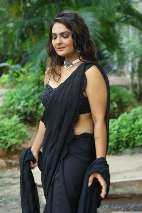 neha-deshpande-stills-7.jpg