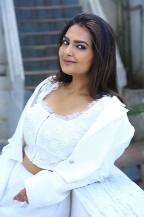 neha-despande-stills-10.jpg