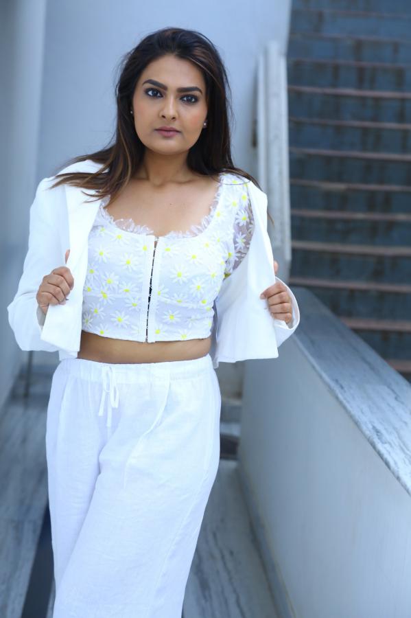neha-despande-stills-11.jpg