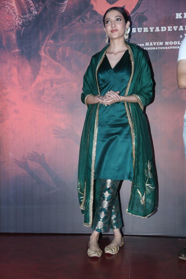 neha-shetty-stills-12-16.jpg