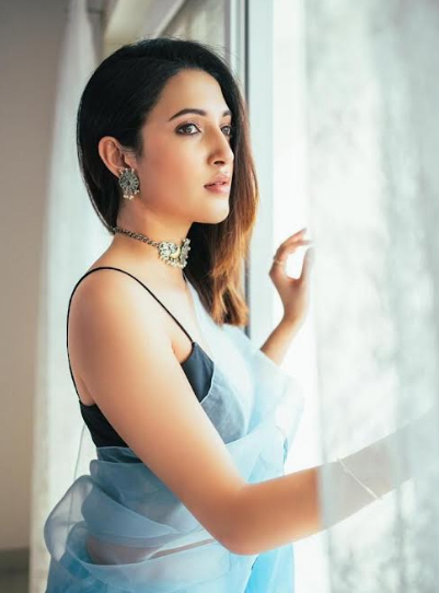 neha-shetty-stills-3-3.jpg