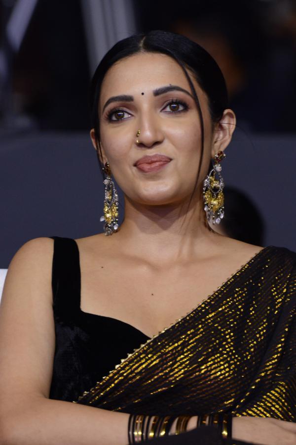 neha-shetty-stills-6-4.jpg