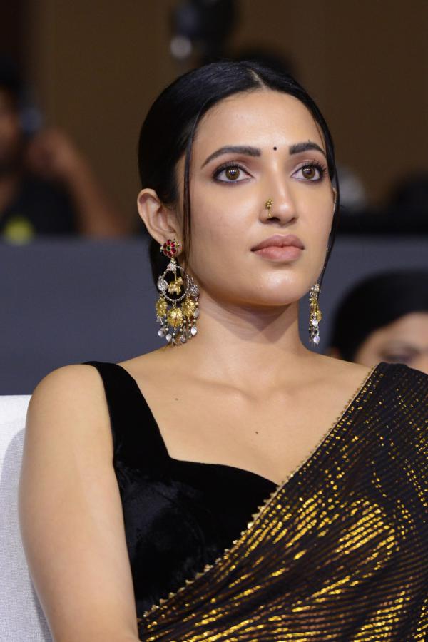 neha-shetty-stills-6-6.jpg