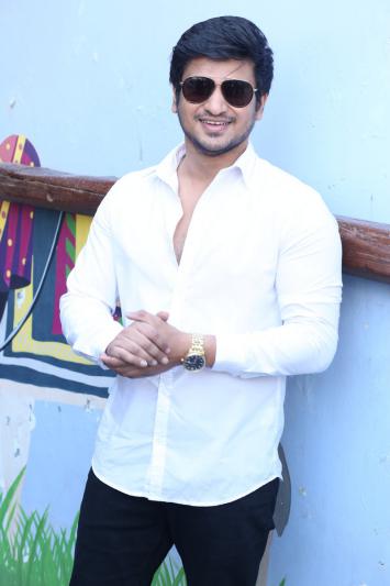 nikhil-interview-stills-9.jpg