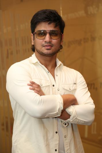 nikhil-siddharth-stills-4.jpg