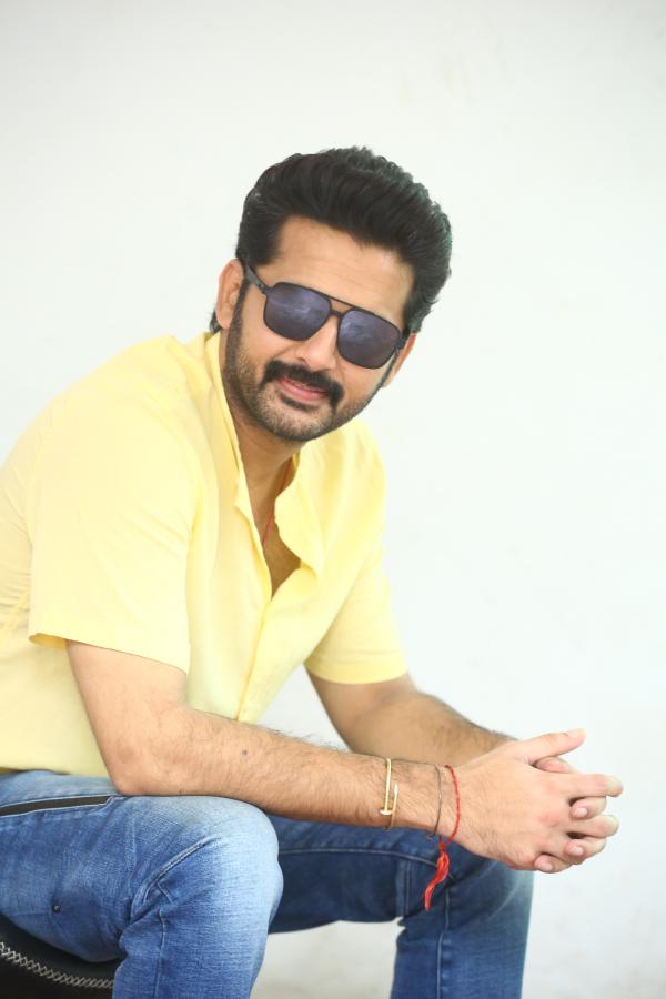 nithin-stills-2.jpg