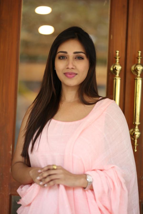 Nivedha Pethuraj Interview