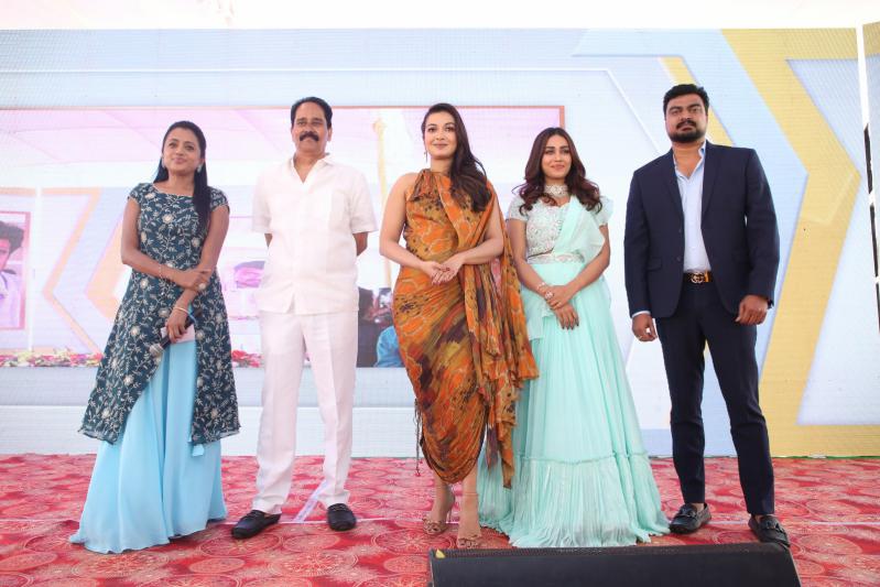 nivetha-pethuraj-catherine-tresa-launches-sai-priya-antara-venture-10.jpg