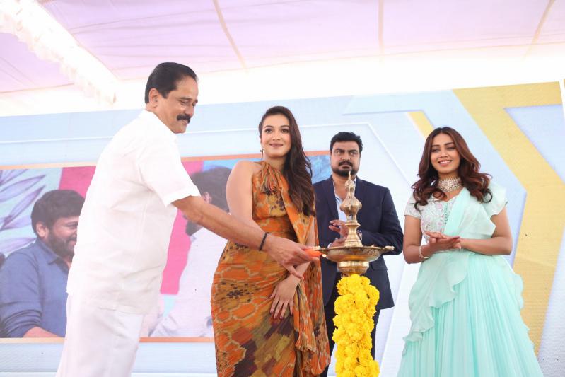 nivetha-pethuraj-catherine-tresa-launches-sai-priya-antara-venture-8.jpg