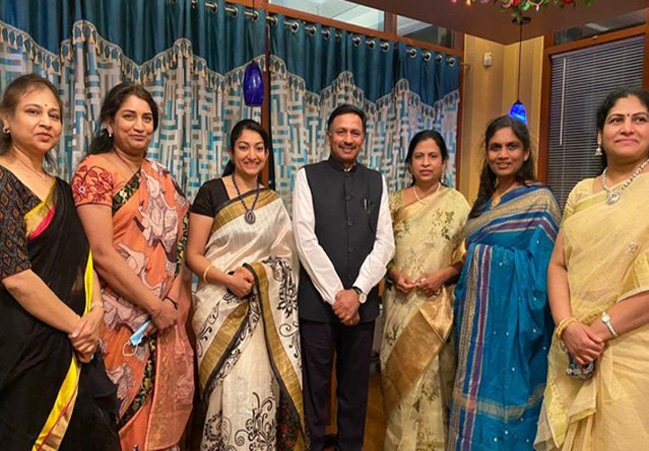 nri-meet-and-greet-with-ap-govt-advisors-3.jpg