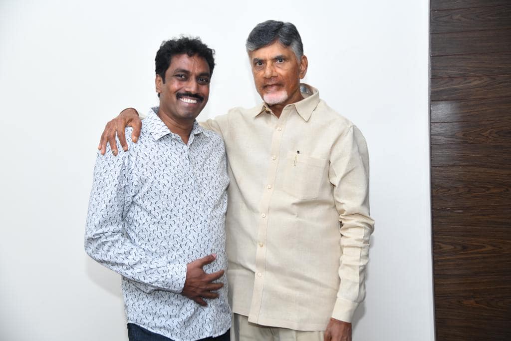 nri-tdp-team-meets-chandrababu-10.jpg