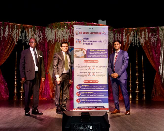 nri-vasavi-association-new-executive-committee-oath-4.jpg