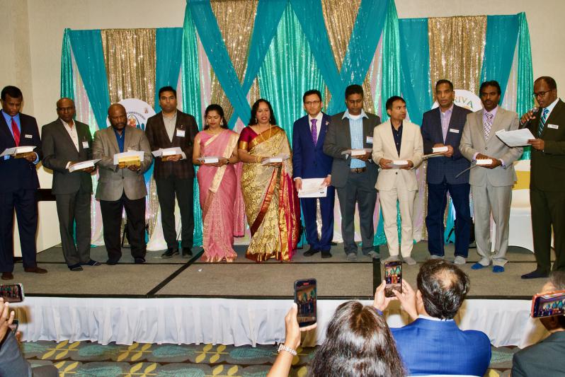 nri-vasavi-association-new-executive-committee-oath-7.jpg