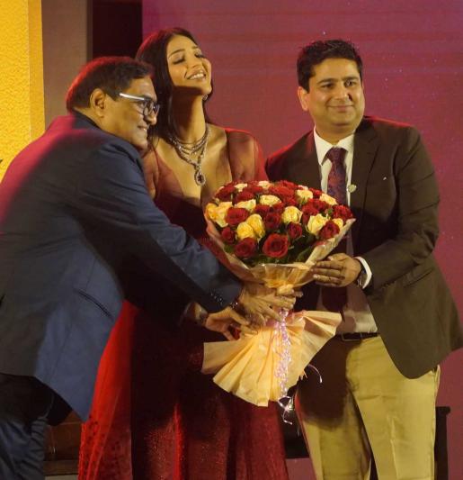 nris-are-a-big-catch-for-the-jewellery-industry-in-india-6.jpg