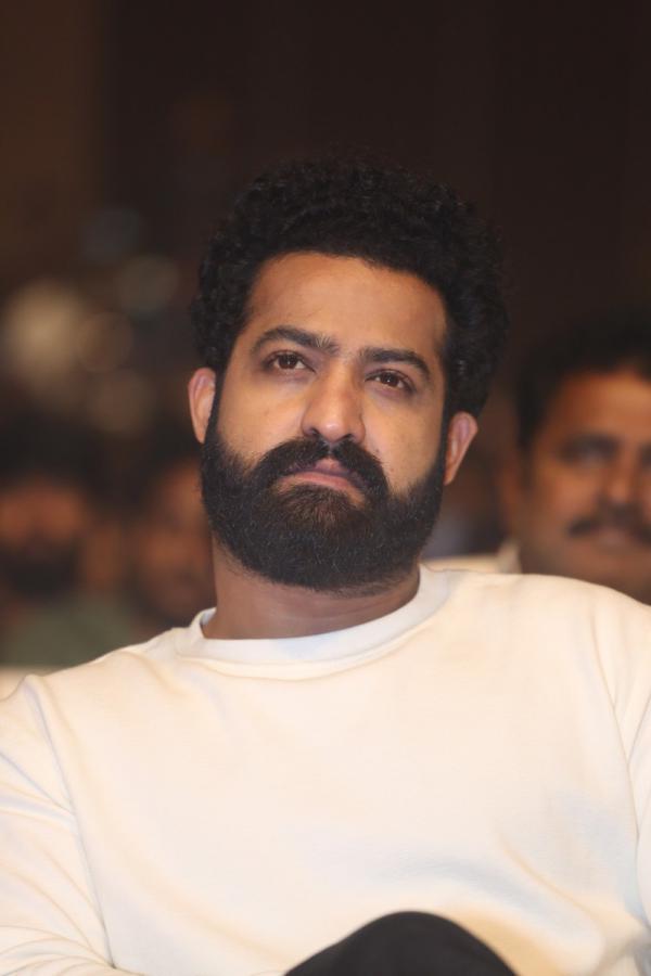 ntr-stills-2-7.jpg