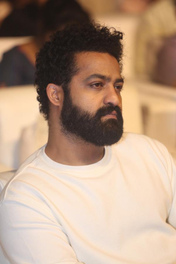 ntr-stills-2-8.jpg