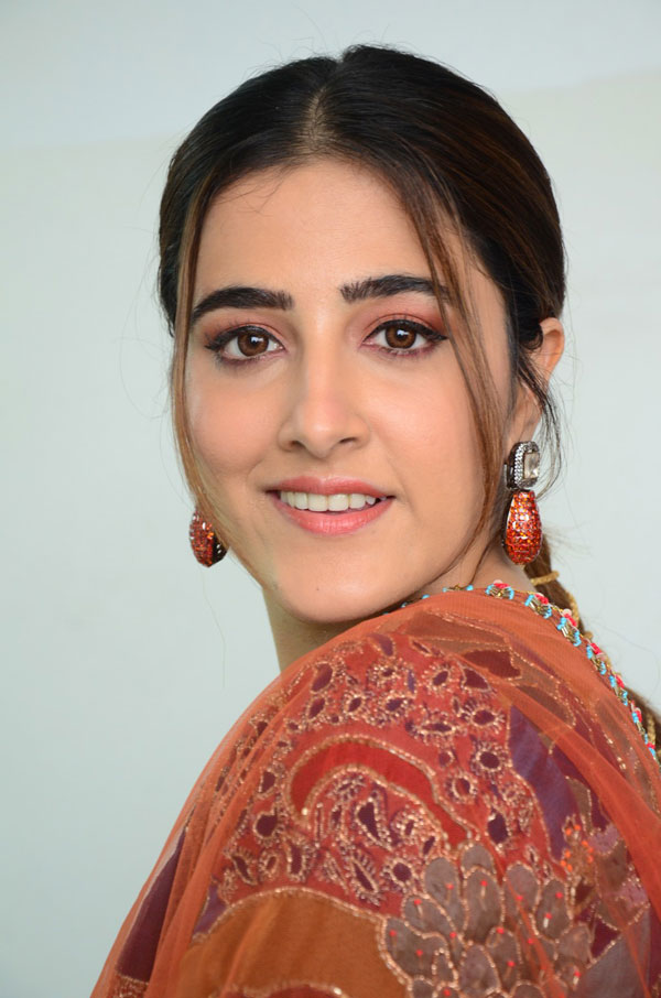 nupur-sanon-stills-12.jpg