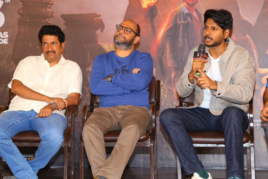 ooru-peru-bhairavakona-movie-press-meet-15.jpg