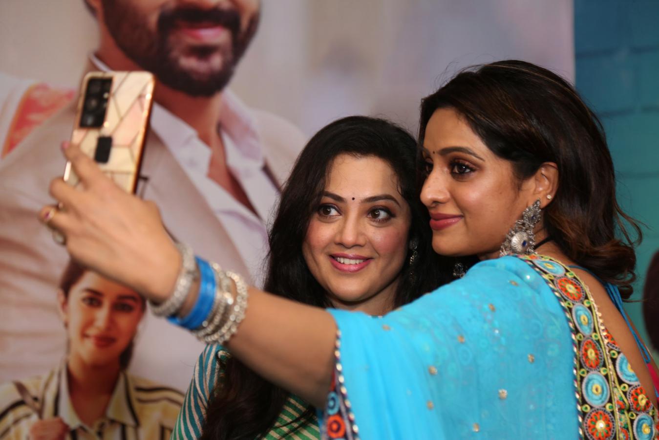 organic-mama-hybrid-alludu-movie-pressmeet-1.jpg