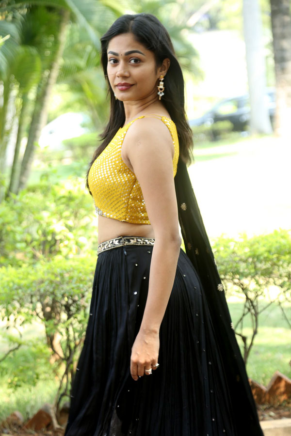 paayal-radha-krishna-stills-17.jpg