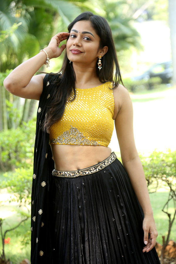 paayal-radha-krishna-stills-19.jpg