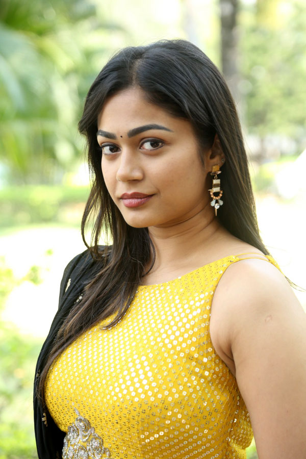 paayal-radha-krishna-stills-22.jpg