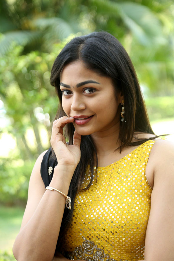 paayal-radha-krishna-stills-5.jpg