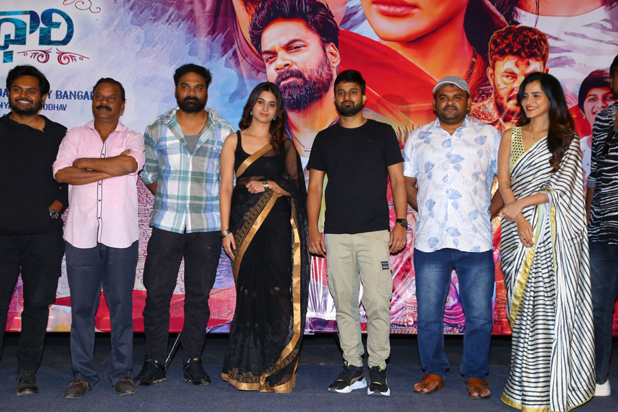 padmavyoohamlo-chakradhari-movie-teaser-launch-6.jpg