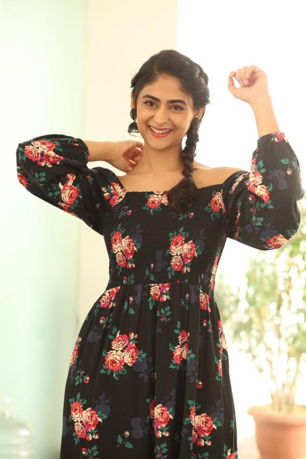 palak-lalwani-stills-8.jpg