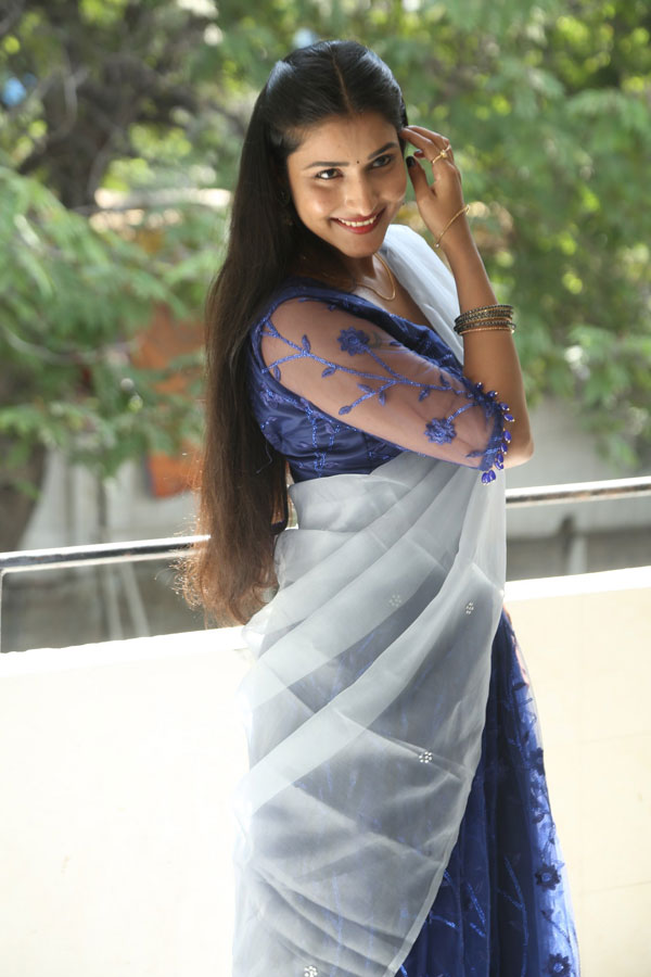 pallavi-stills-12.jpg