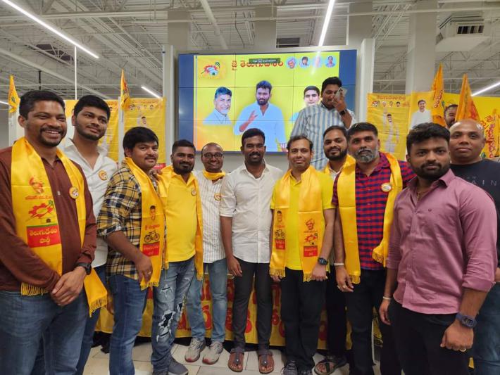 paritala-sriram-receives-grand-welcome-in-chicago-5.jpg