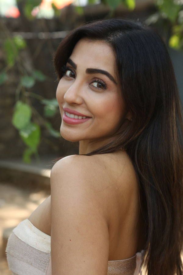 parvati-nair-stills-10.jpg