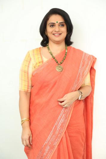 pavithra-lokesh-interview-10.jpg
