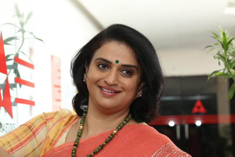 pavithra-lokesh-interview-2.jpg