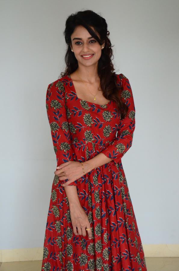 pavithra-marimuthu-stills-8.jpg