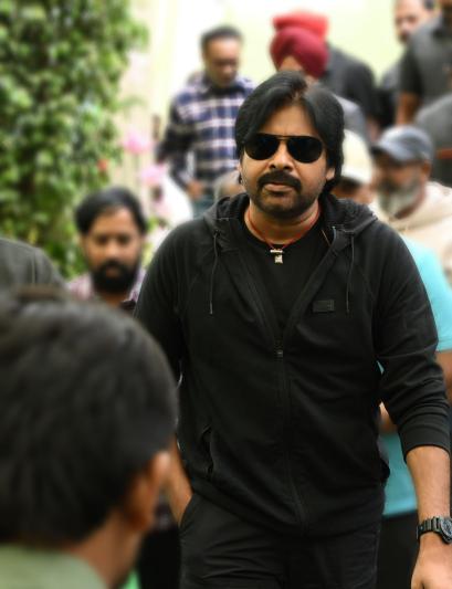 pawan-kalyan-sujeeth-new-movie-launch-2.jpg